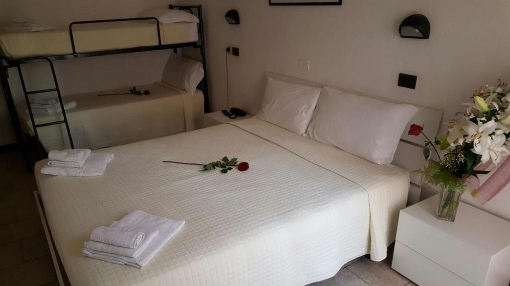 Hotel Galileo Rimini Exteriör bild